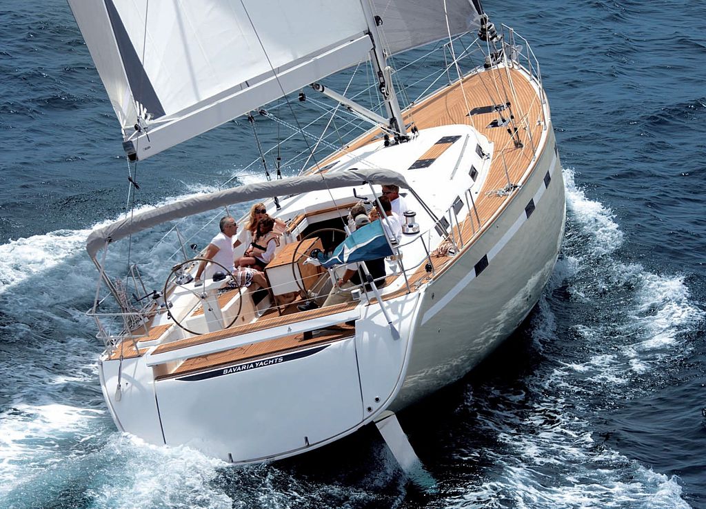 BAVARIA 55 CRUISER slika 3