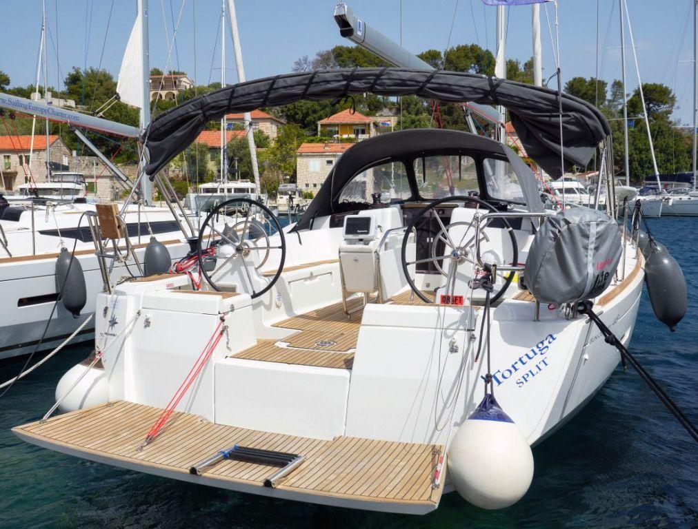SUN ODYSSEY 449 slika 3