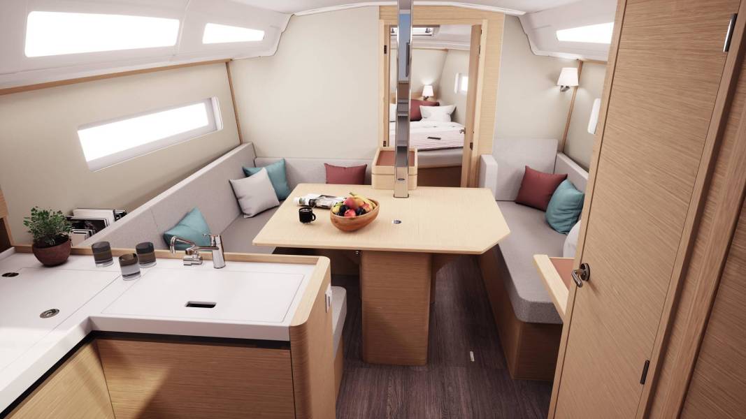 SUN ODYSSEY 380 slika 2