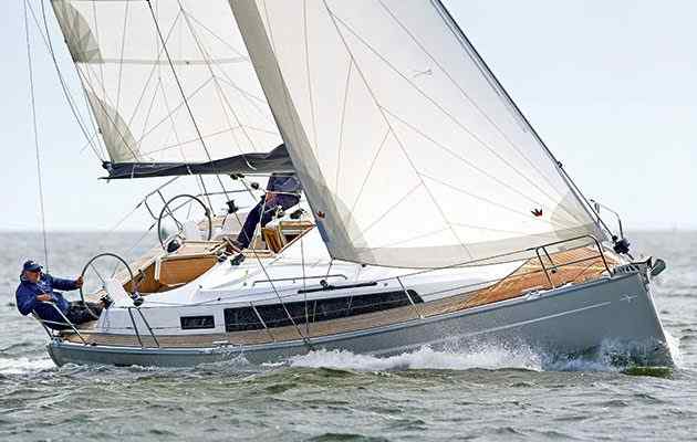BAVARIA CRUISER 34