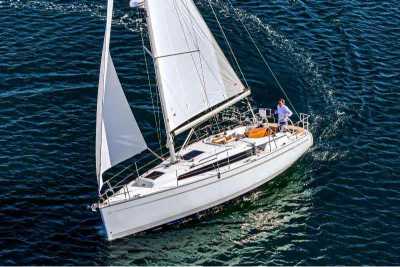 BAVARIA CRUISER 34