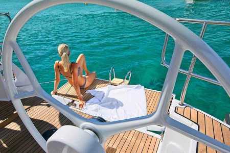 BAVARIA CRUISER 37