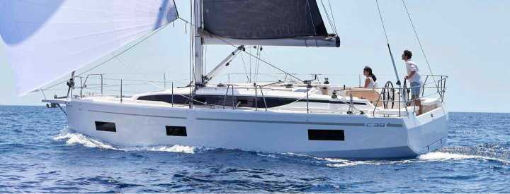 BAVARIA C38