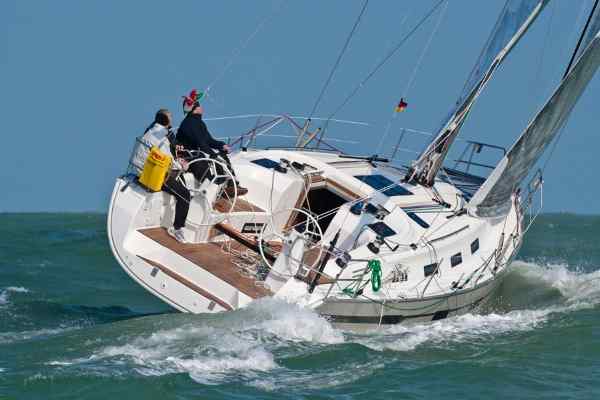 BAVARIA CRUISER 41 S