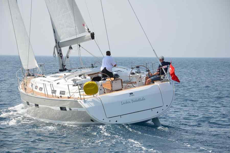 BAVARIA CRUISER 50