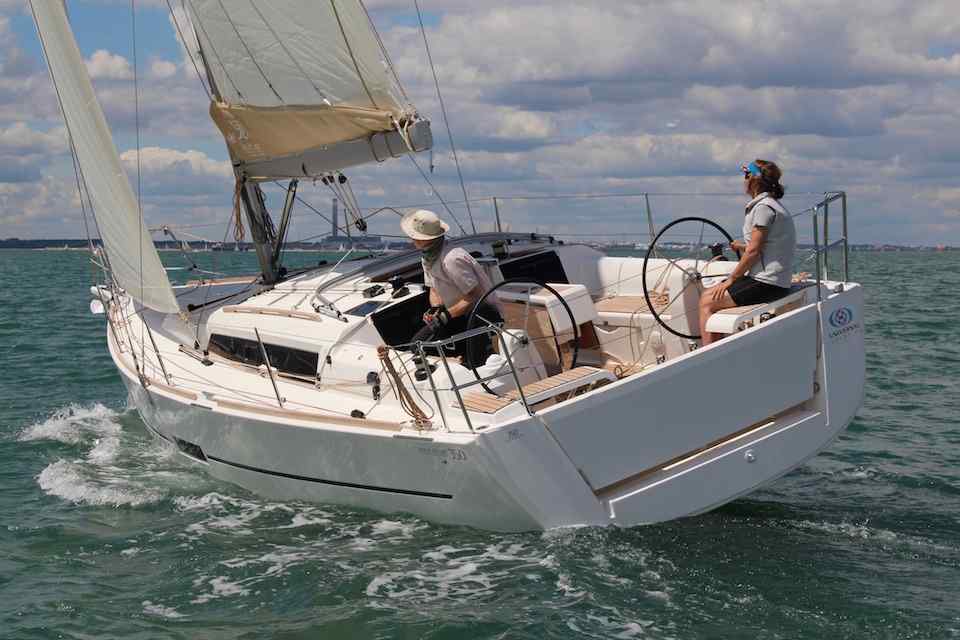 DUFOUR 360 GL