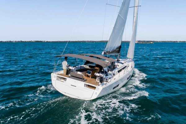 DUFOUR 470