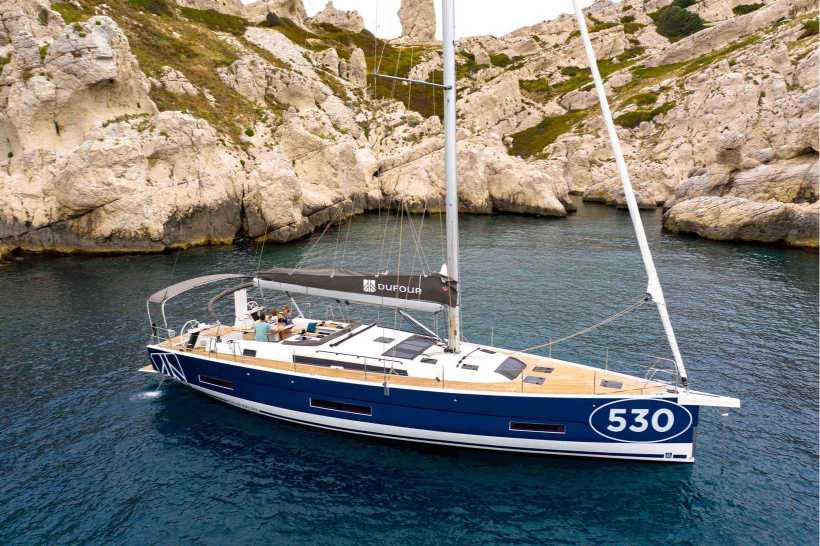 DUFOUR 530