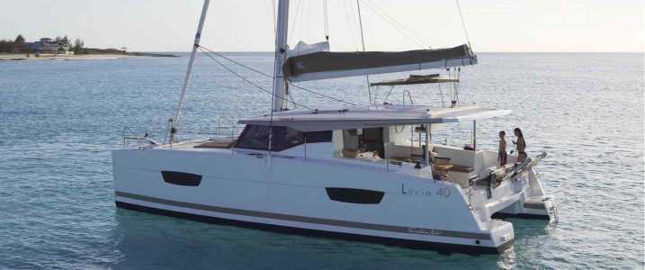 FOUNTAINE PAJOT 47
