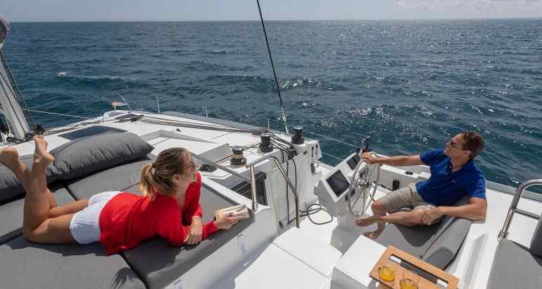 FOUNTAINE PAJOT 45