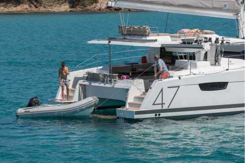 FOUNTAINE PAJOT 47
