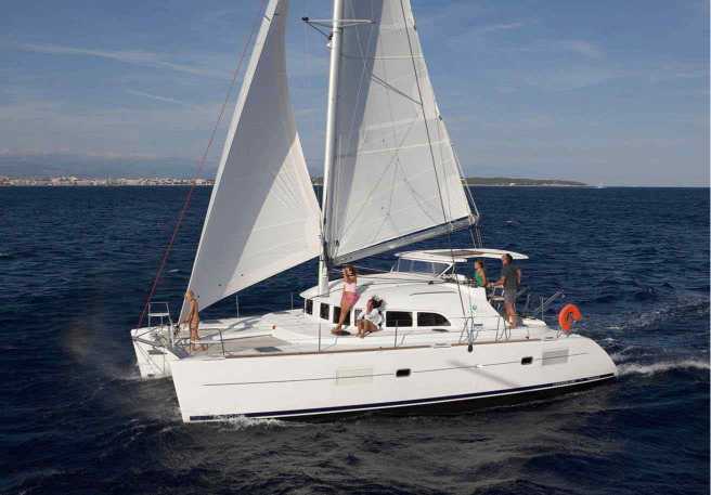 LAGOON 380