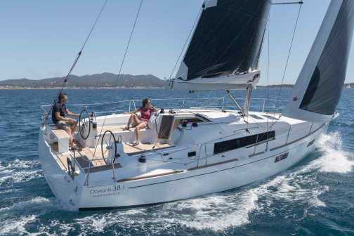OCEANIS 38.1