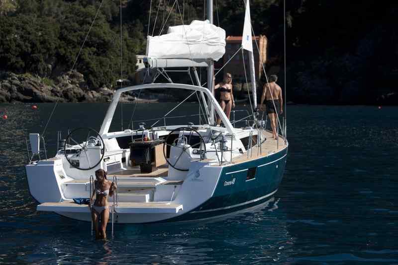 OCEANIS 48