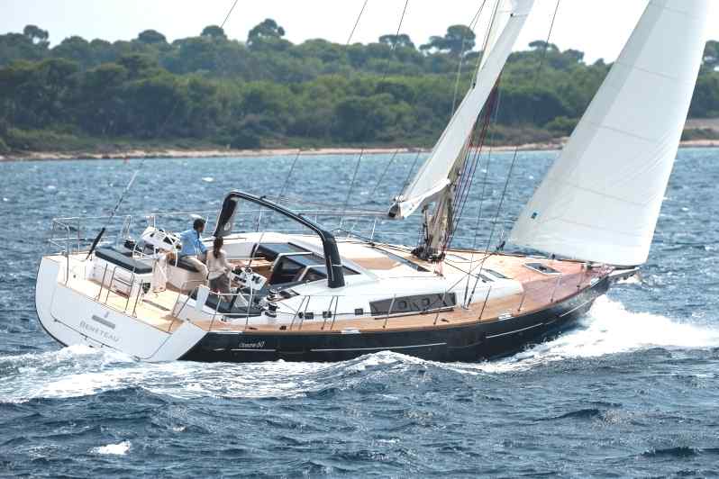 OCEANIS 60